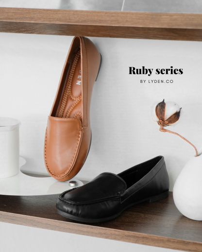 Lyden Ruby Series Moccasins - Classic Black