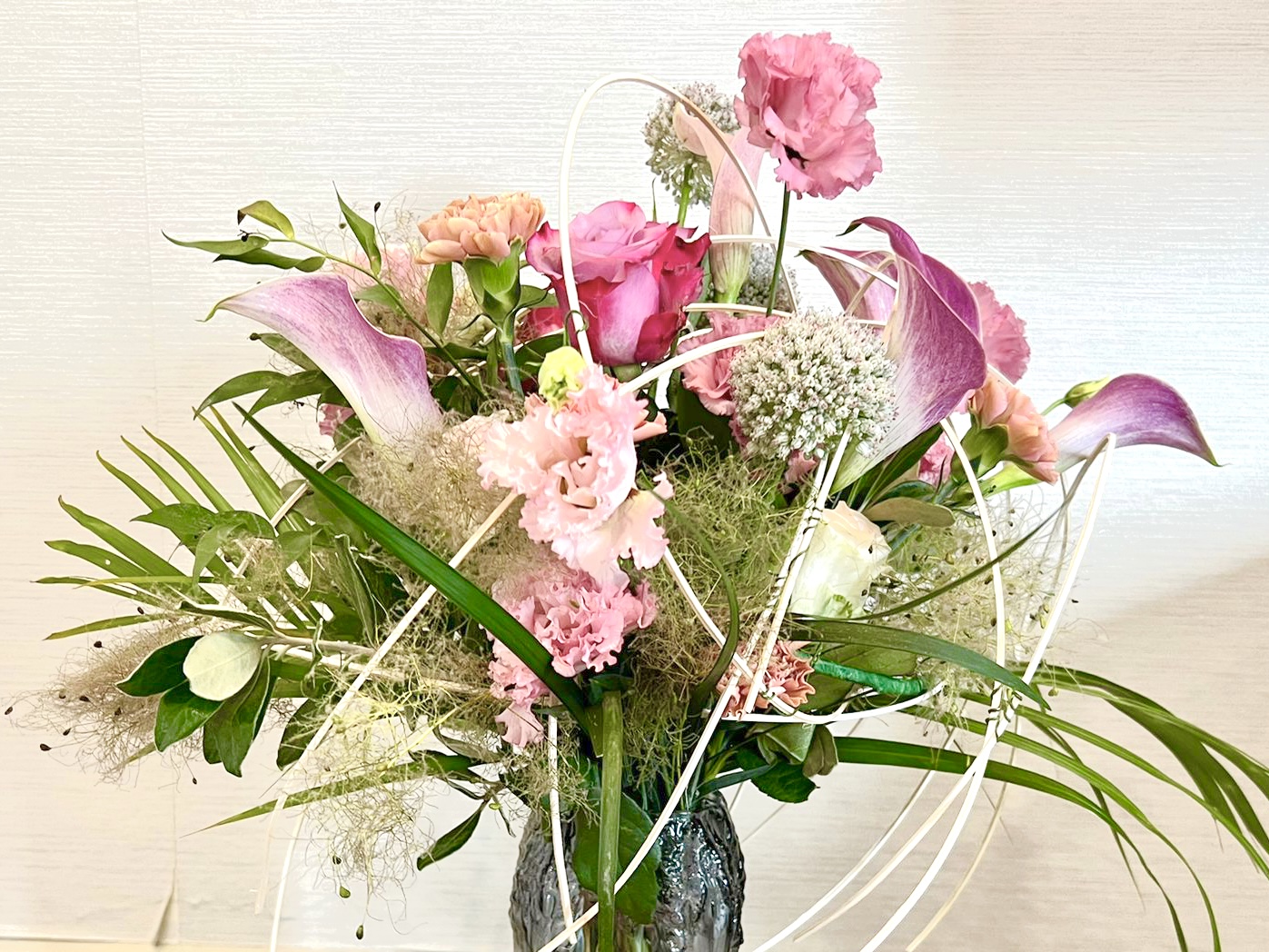 Subscription Vase Arrangement - Classic