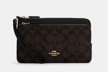 COACH CLASSIC DESIGN WRISTLET WITH DOUBLE POUCH DARK BROWN