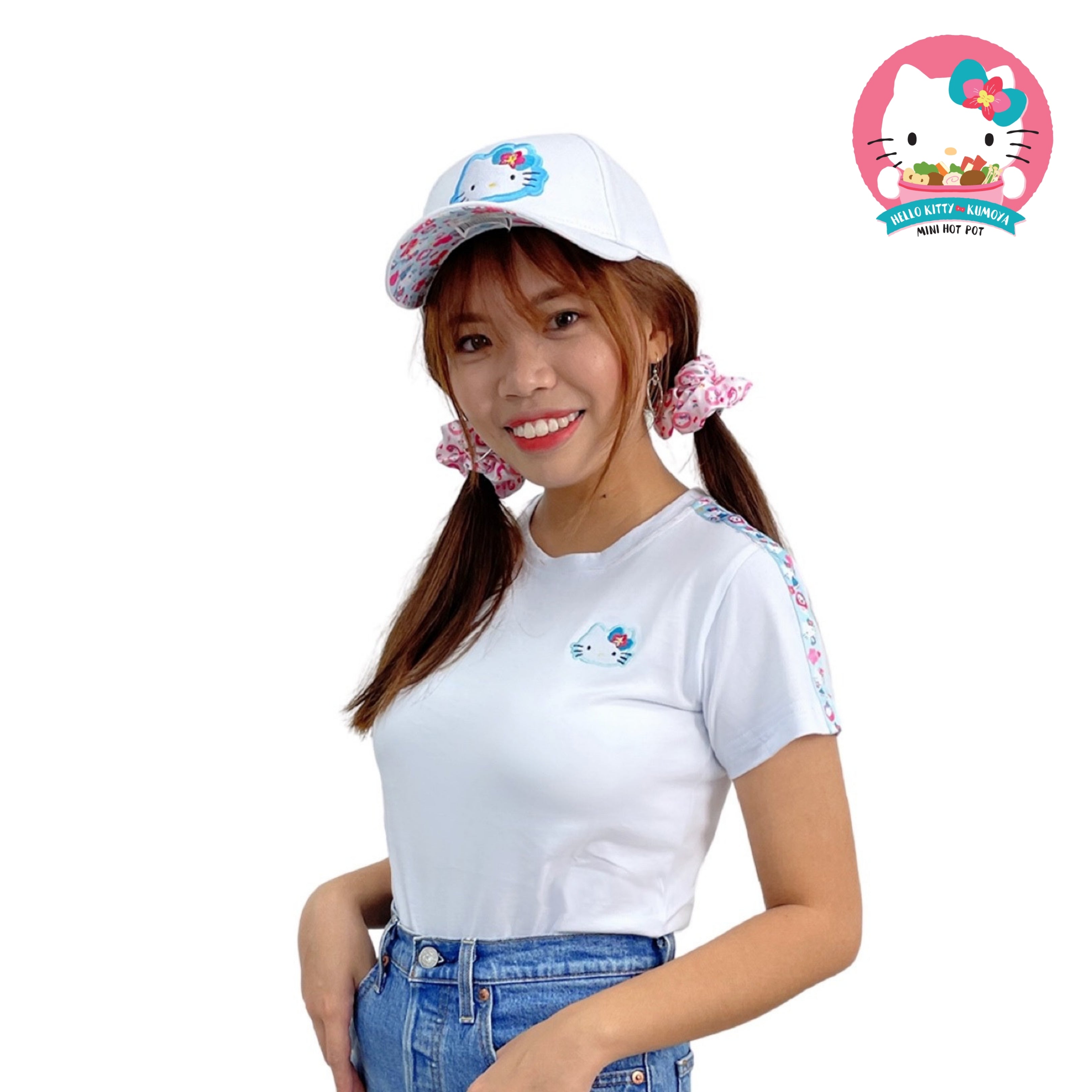Hello Kitty Ribbon Unisex T-shirt