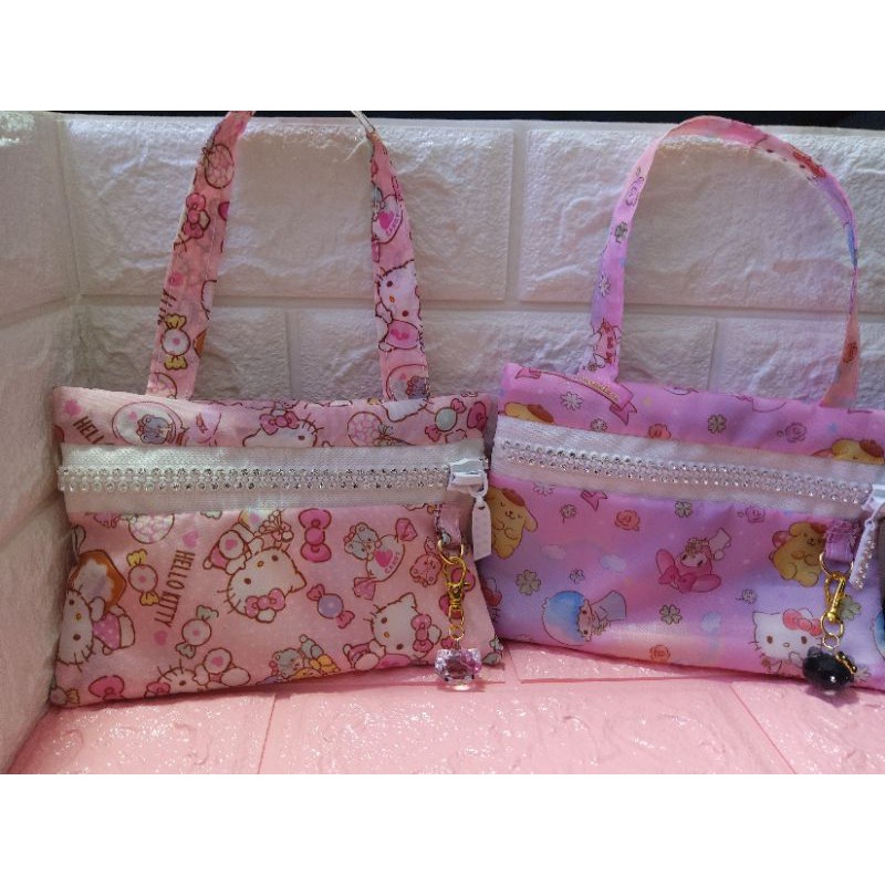 Travel Sized Nylon Pouch/Purse Hello Kitty with Charm Quartz Crystal Black Glass