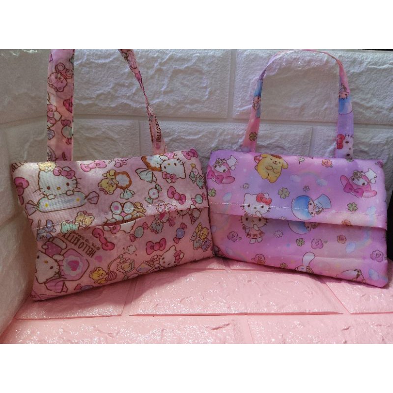 Travel Sized Nylon Pouch/Purse Hello Kitty with Charm Quartz Crystal Black Glass