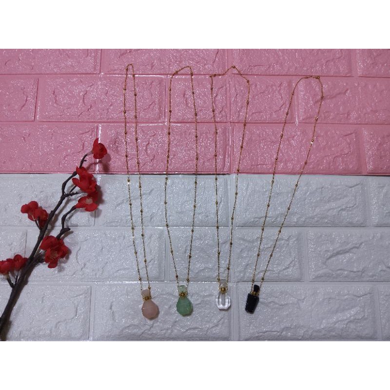Crystal Perfume Charm Necklace for Essential Oil or Parfum Quartz Rose Emerald Blue Sapphire