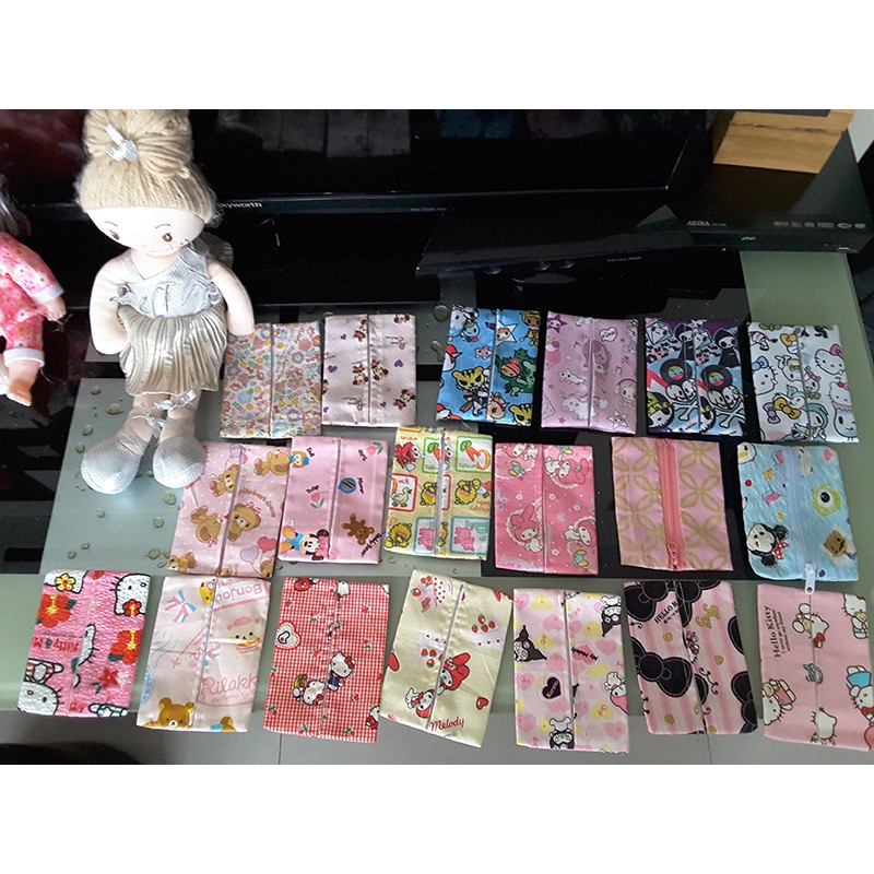 Vintage Handmade Pocket Size Tissue Pouch (Hello Kitty, My Melody, Elmo)