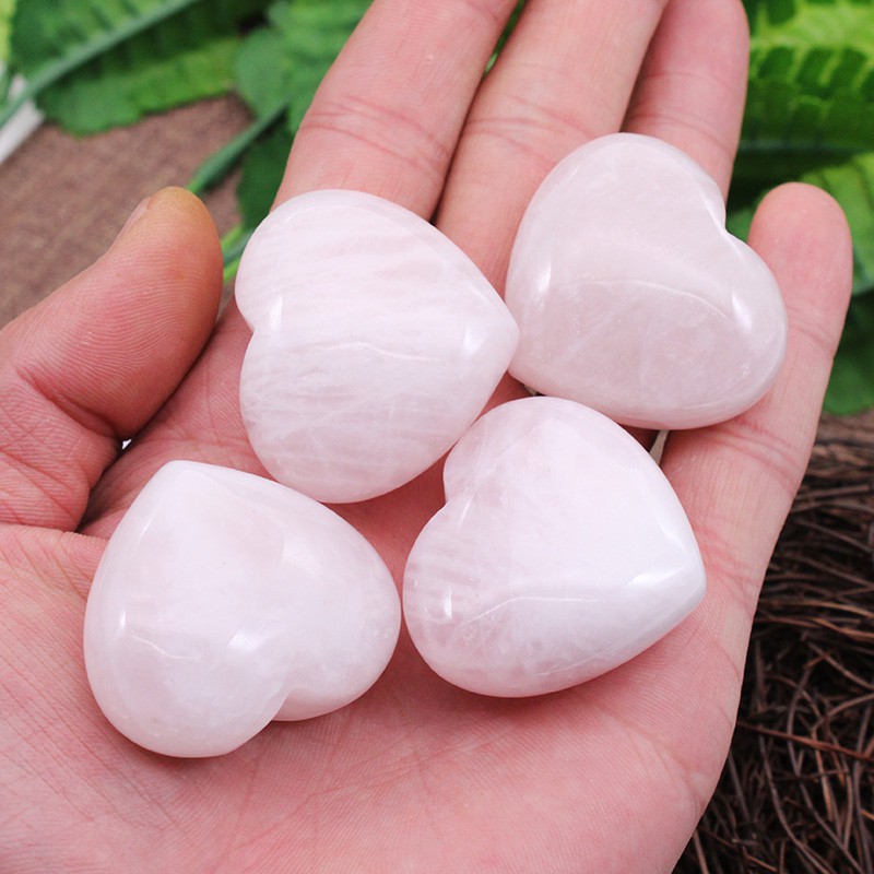 Natural Heart Quartz Crystal (4cm)