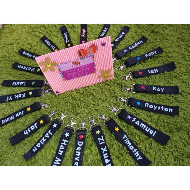 Glow in the dark bag name tag graduation gift personalized label keychain hook🏷