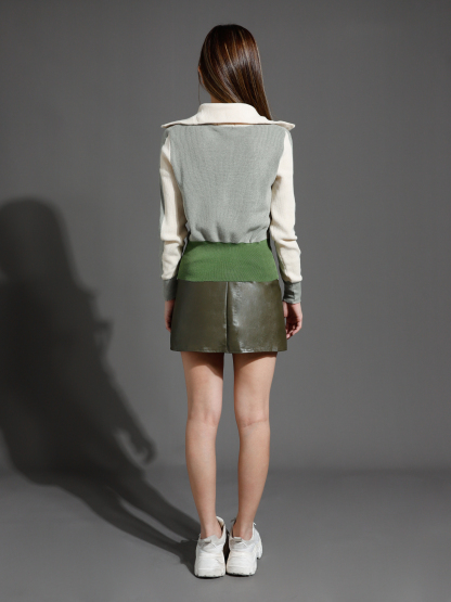 Front Zip Knitted Top 26505