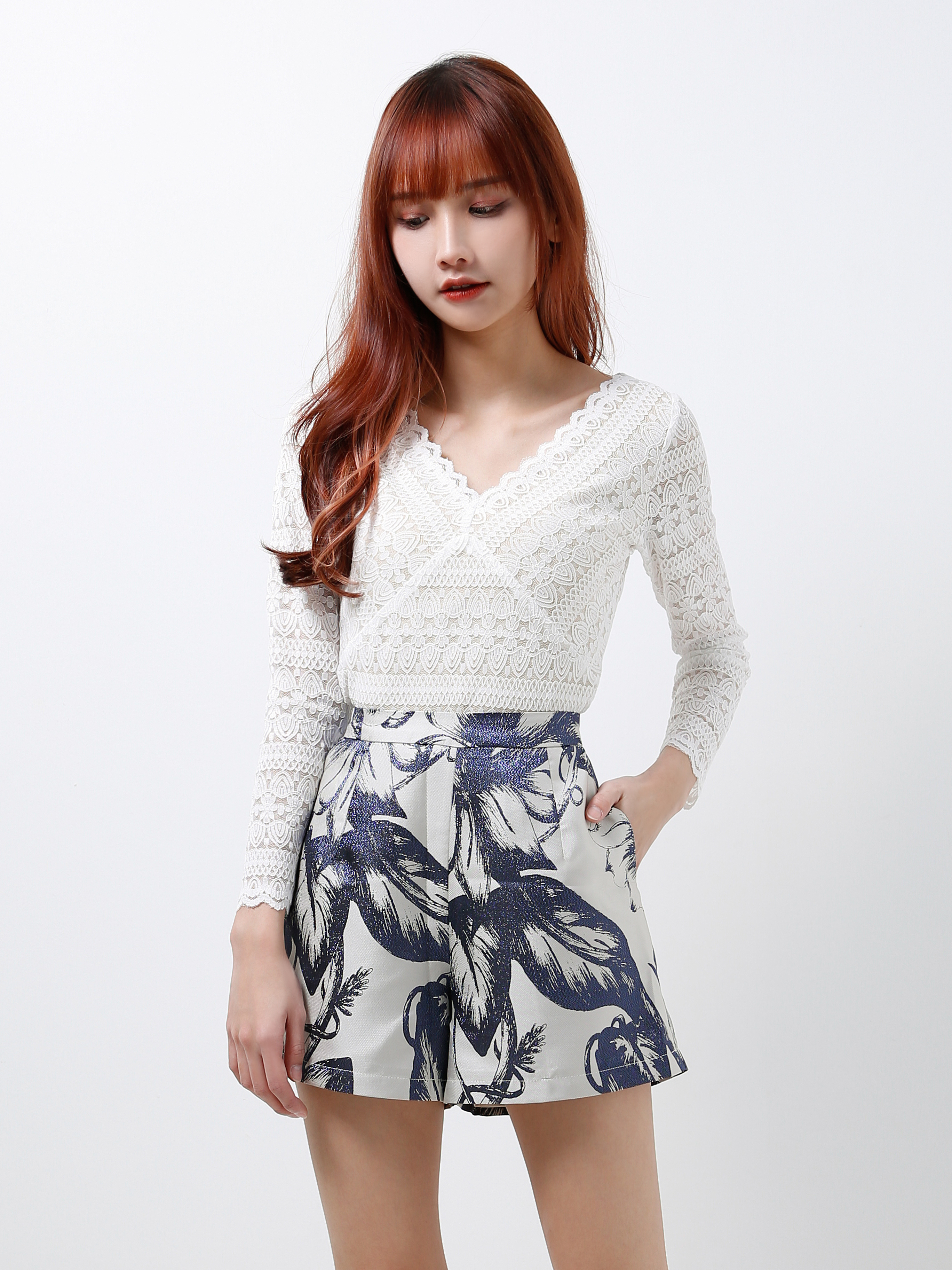 Floral Jacquard Shorts Ac2-04