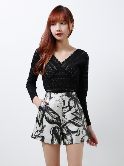Floral Jacquard Shorts Ac2-04