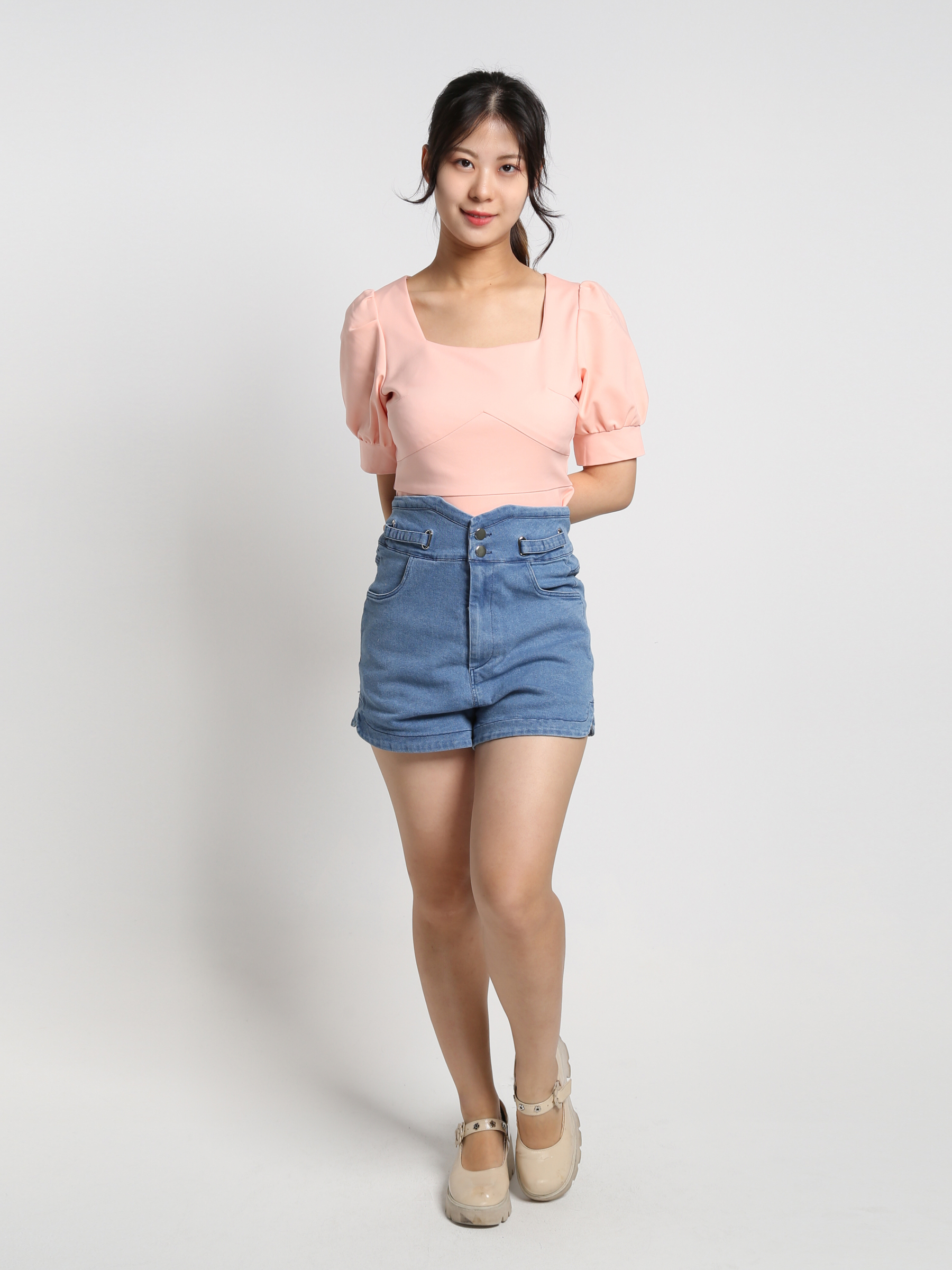 Square Neck With Sleeve Top 19100