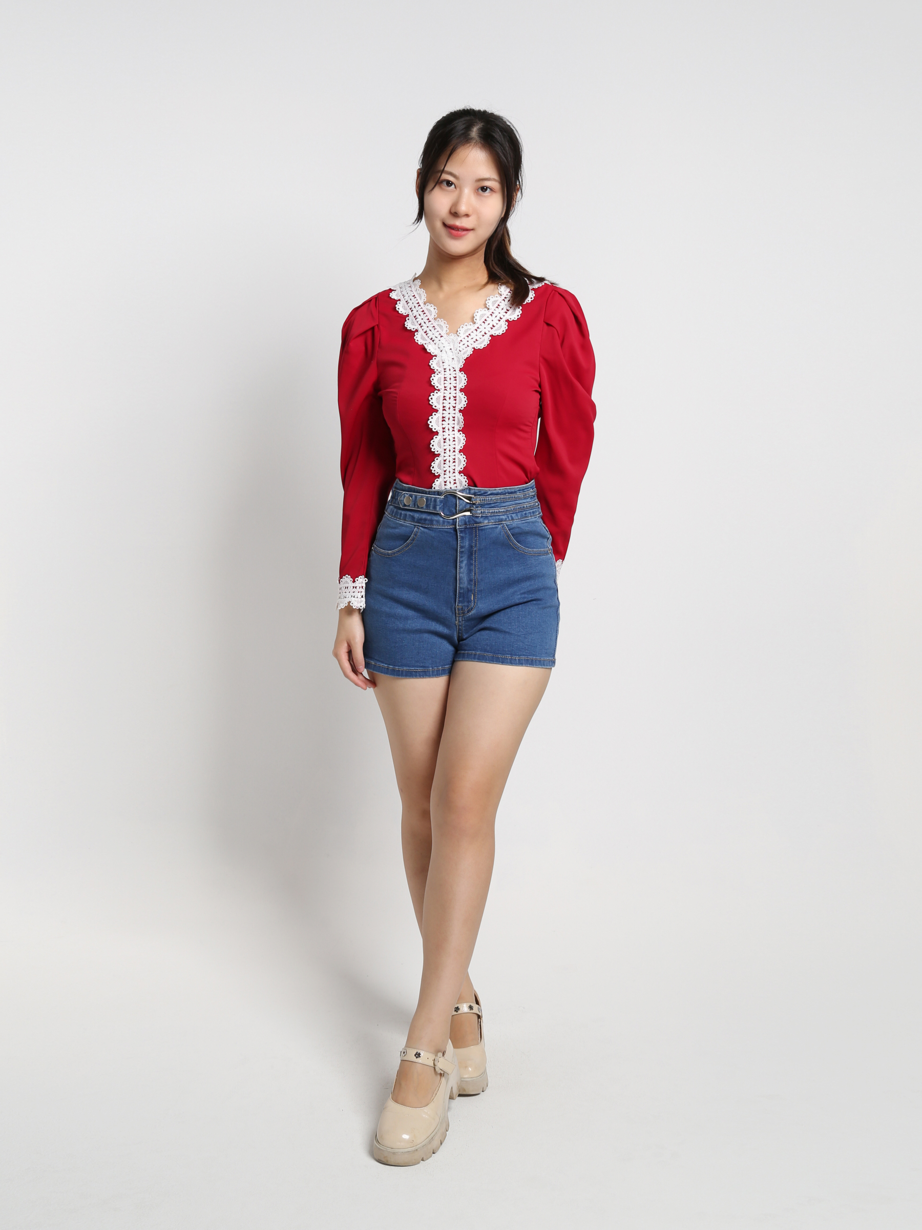 Y Lace Decotayive Long Sleeve Top 18387