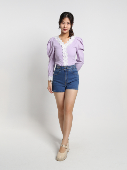 Y Lace Decotayive Long Sleeve Top 18387