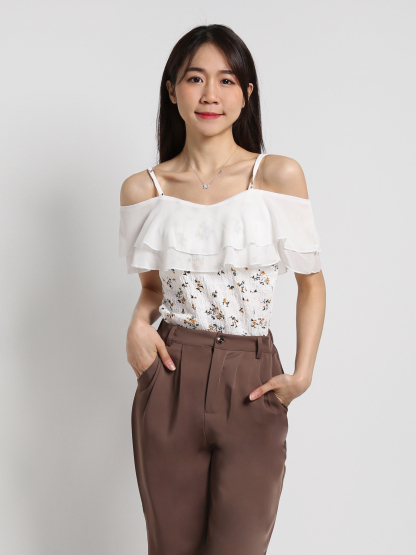 Layered Chiffon Off Shoulder Strap With Floral Top 18390