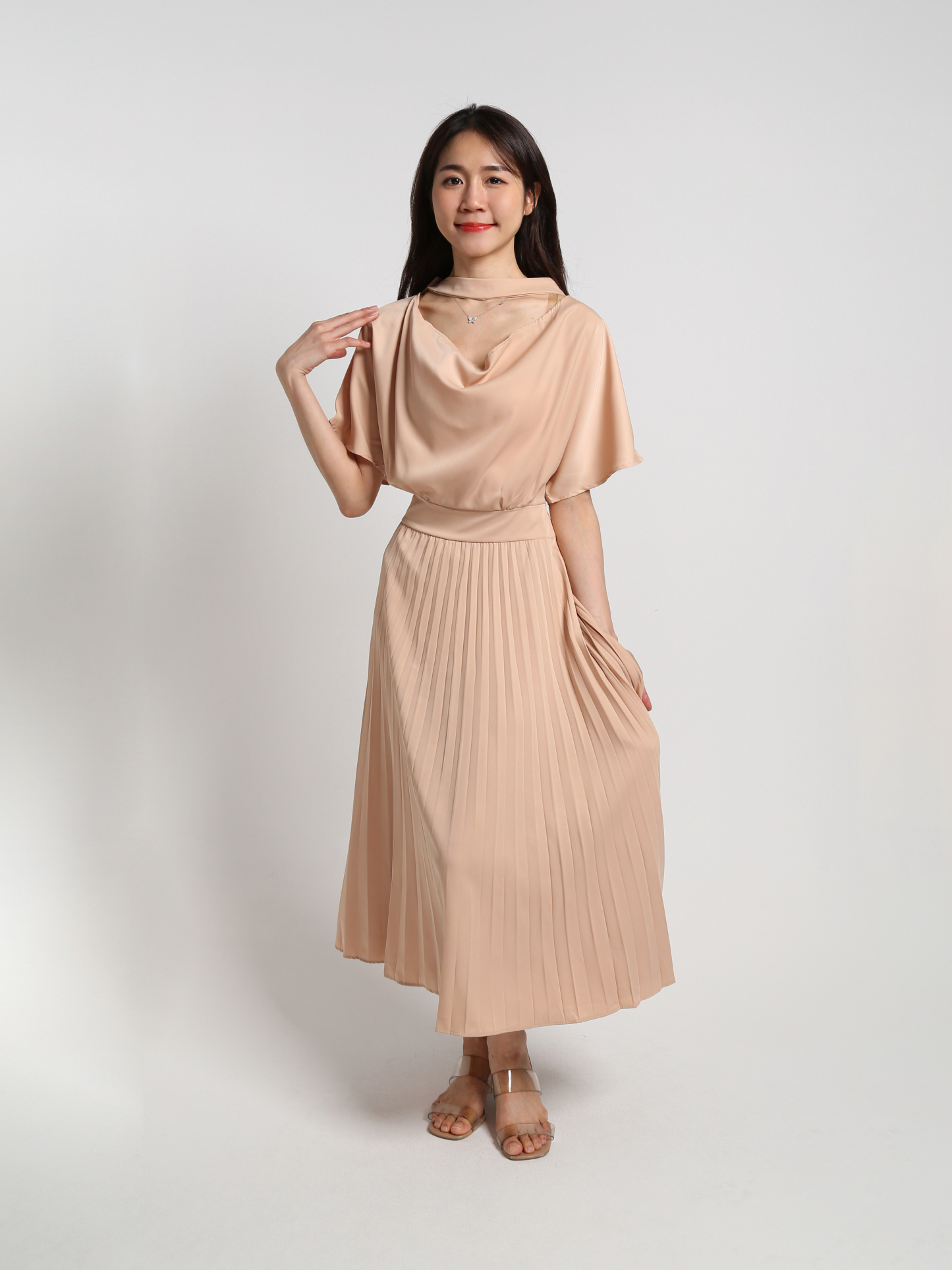 Decorative Chocker Pleated Dress 23011