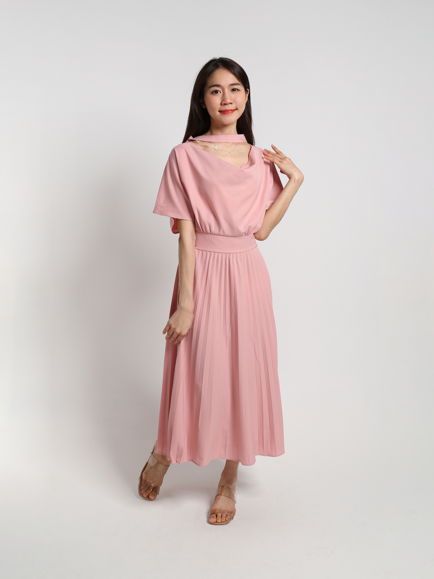 Decorative Chocker Pleated Dress 23011