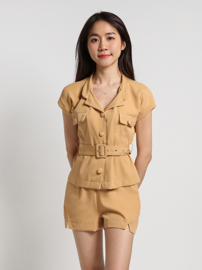 Front Button With Belt 19128