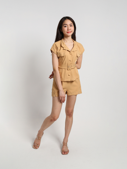 Front Button With Belt 19128