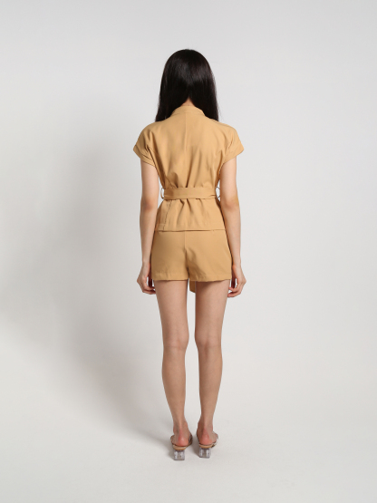 Front Button With Belt 19128