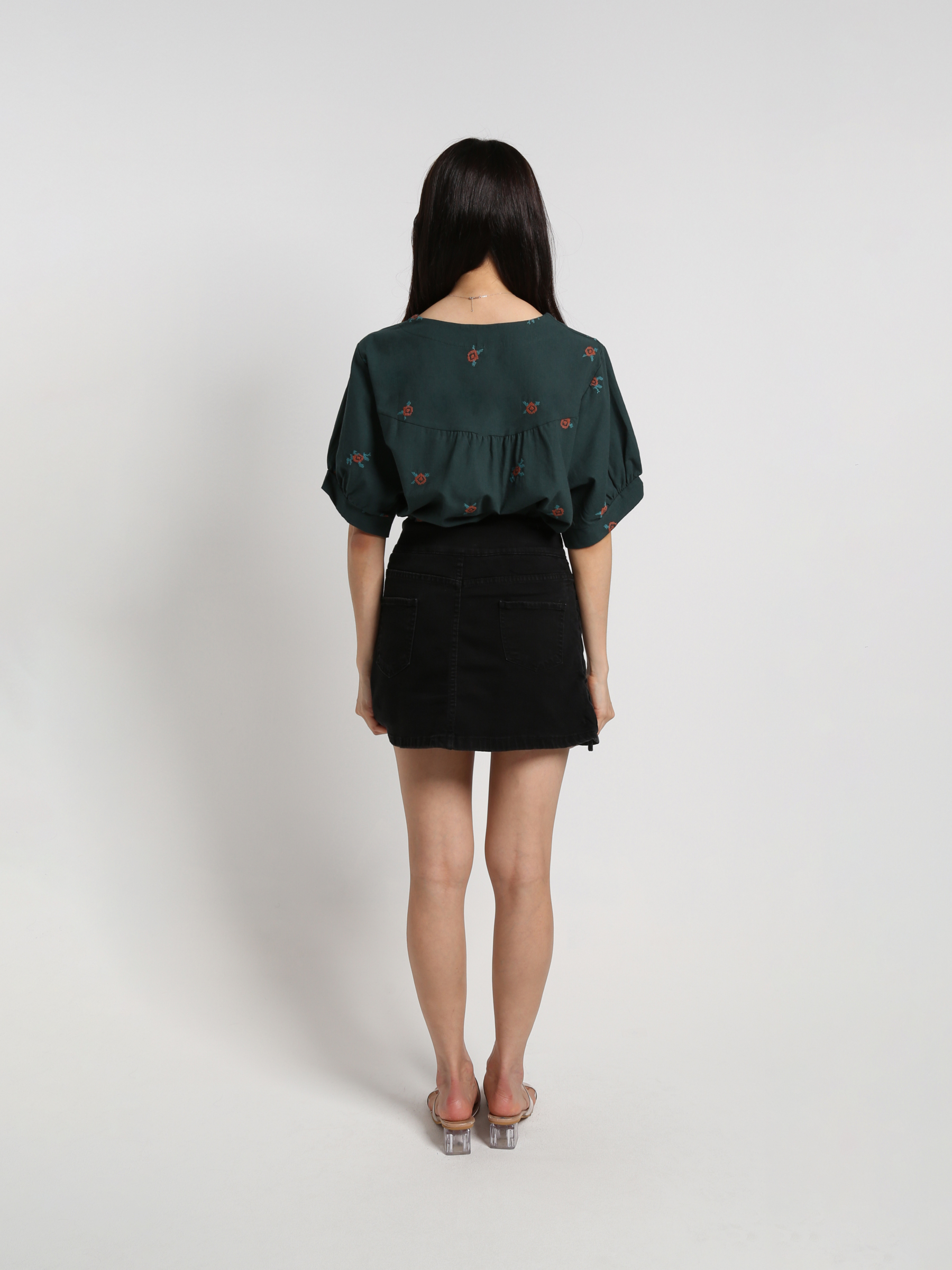 Loose Flower Pattern Top 18454