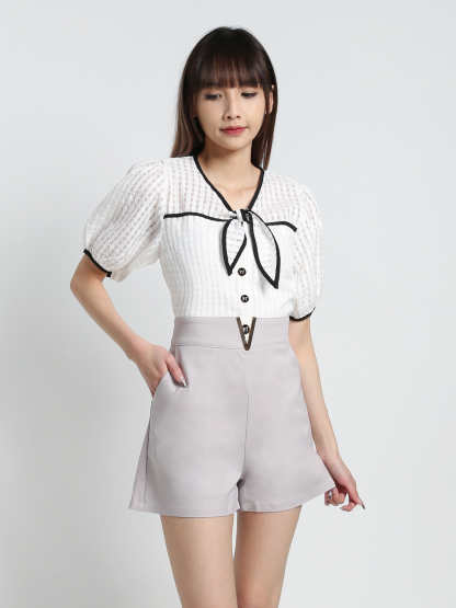 High Waist V Metal Short Pants 18422