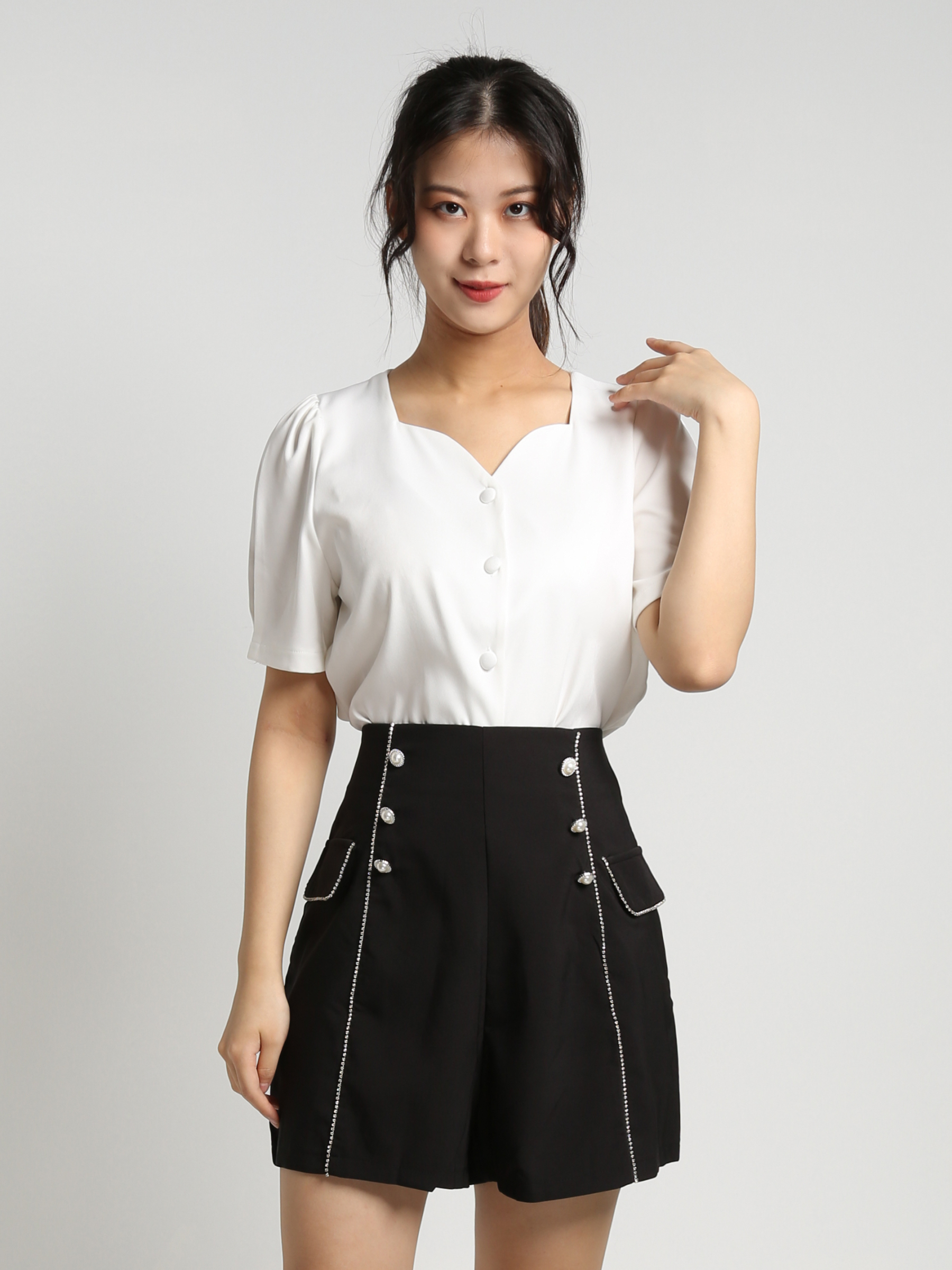 Front Button Top 19144