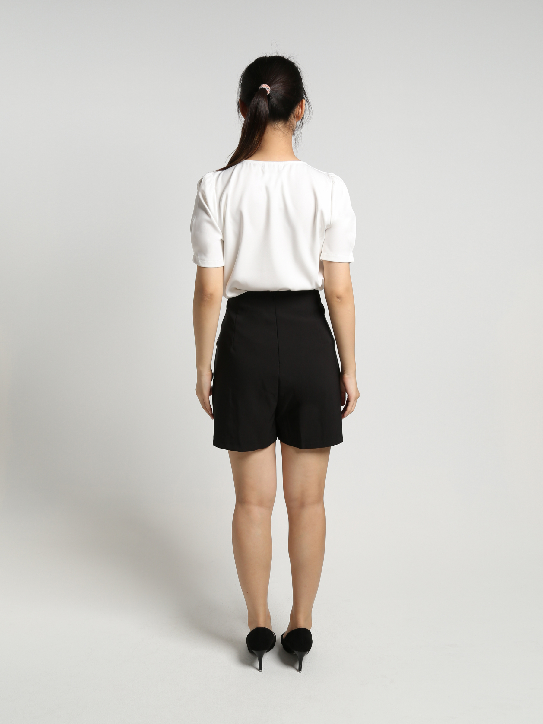 Front Button Top 19144