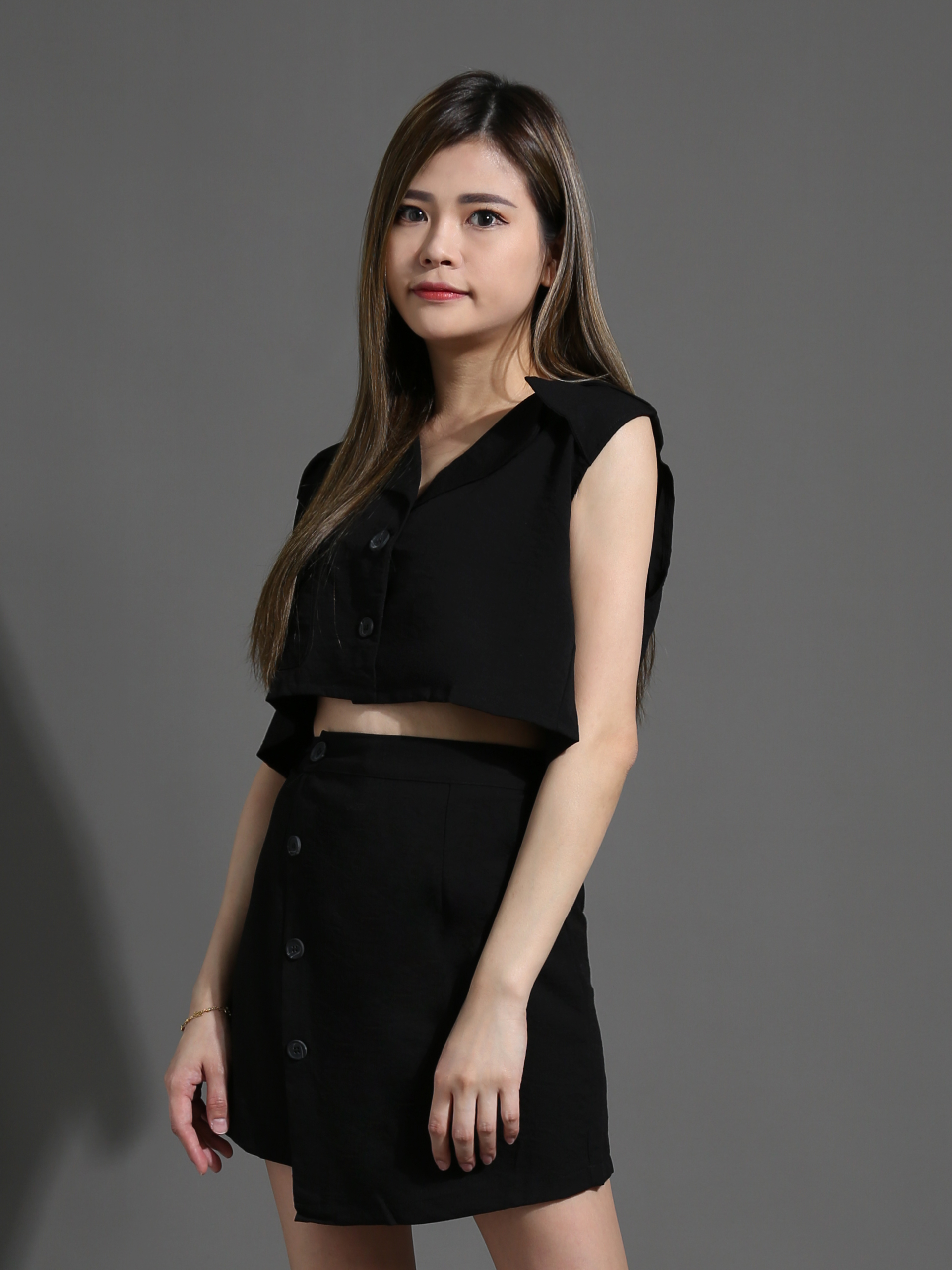 Sleeveless Collar Top With Irregular Long Skirt Ser 26471