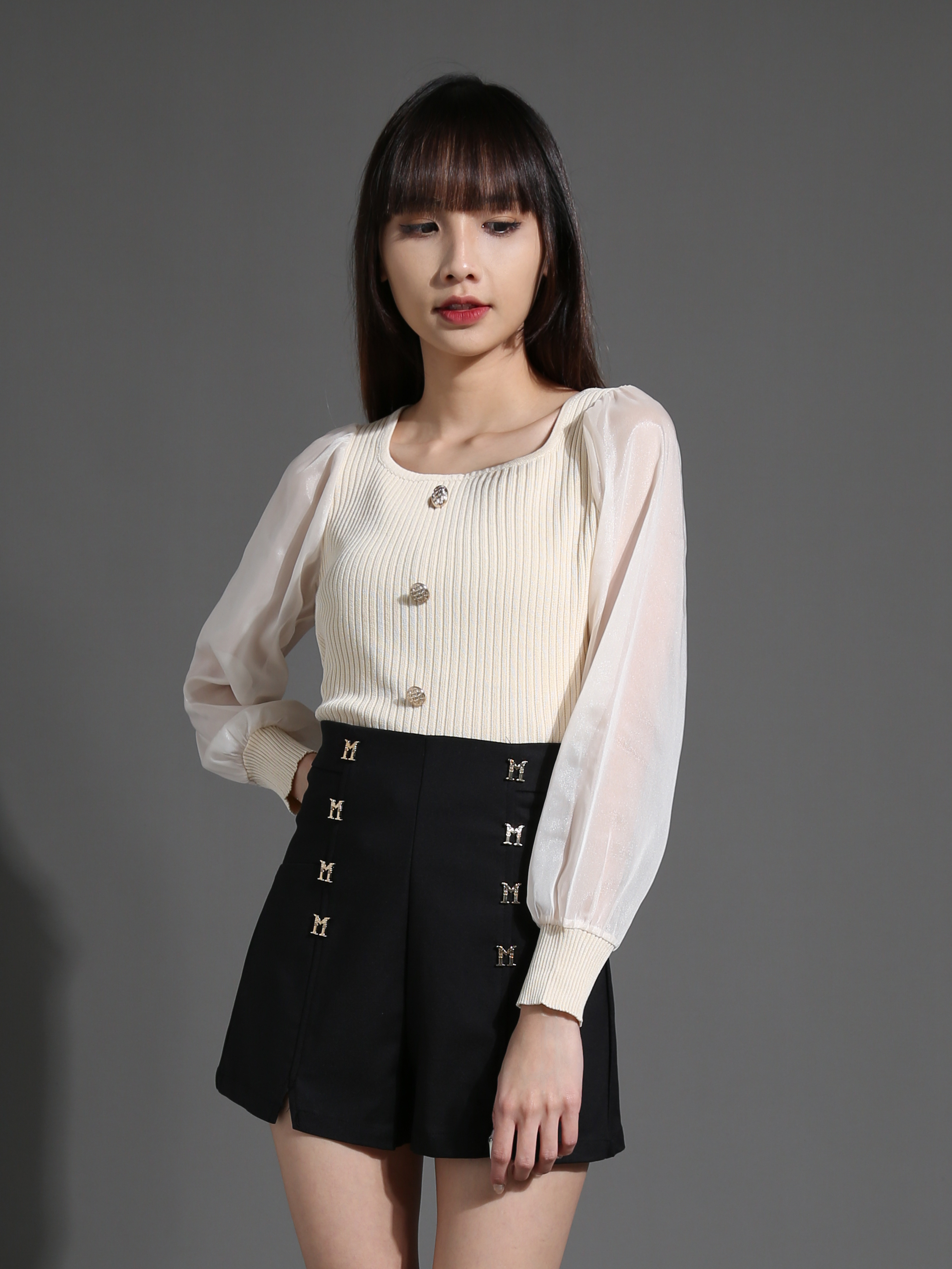 High Waist Back Zip Short Pants 26522