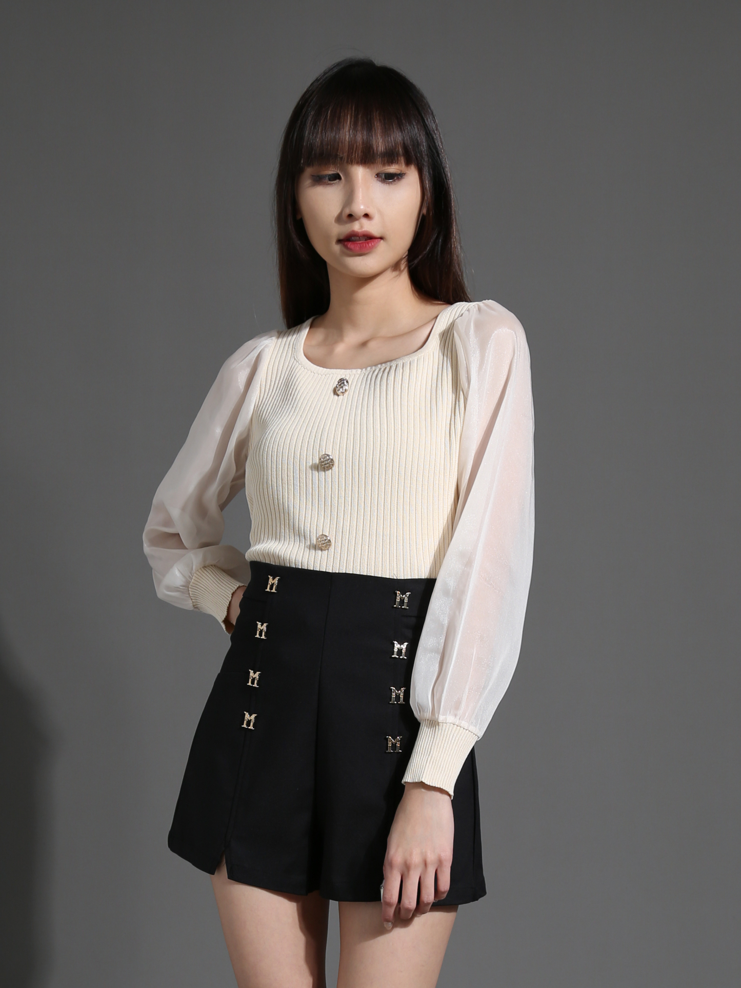 High Waist Back Zip Short Pants 26522