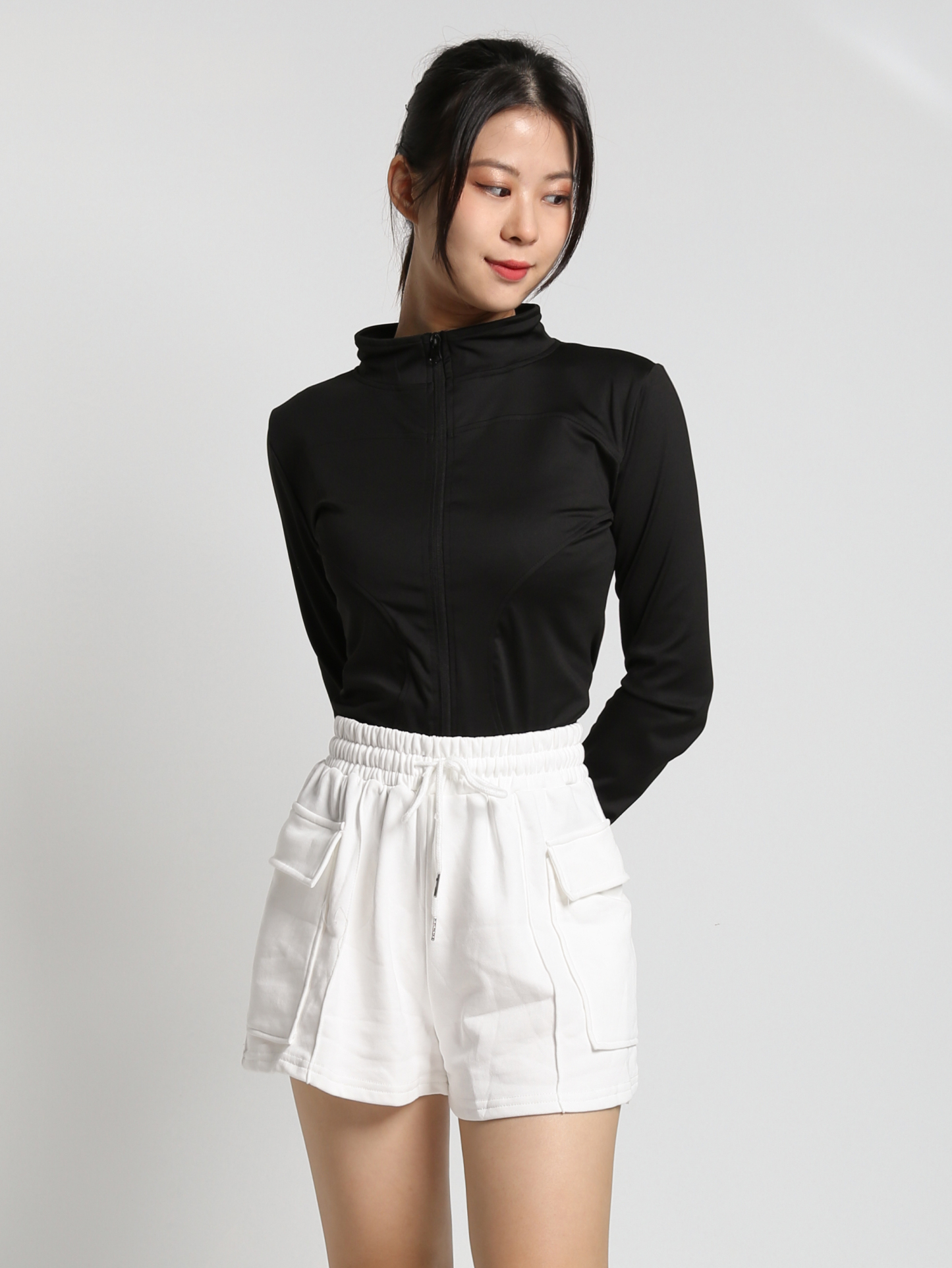 Turtle Neck With Front Zip Top 23291