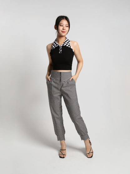 Sleeveless Halter Collar Checker Crop Top 23386