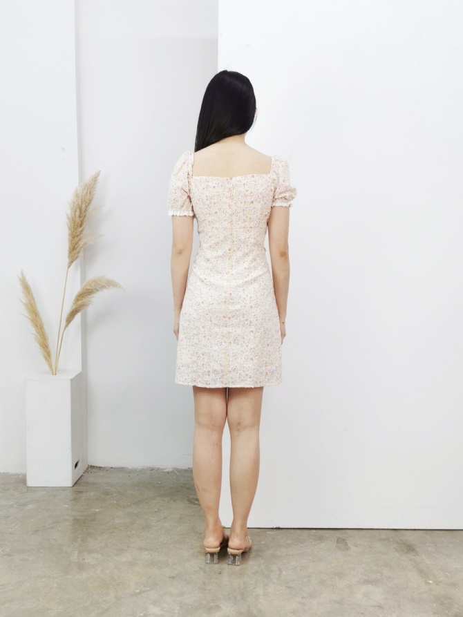 Floral With Detailed Lace Dress 17306