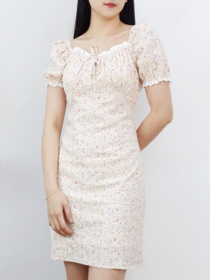 Floral With Detailed Lace Dress 17306
