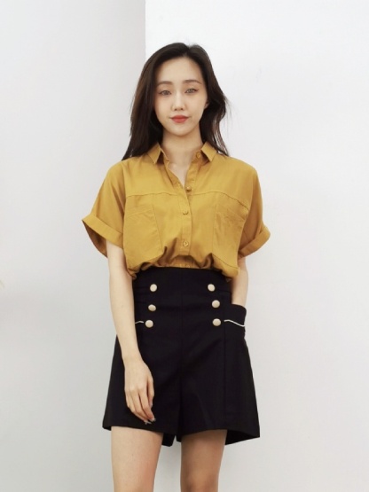 High Waist With Front Breasted Decorative Button Short Pants 16342