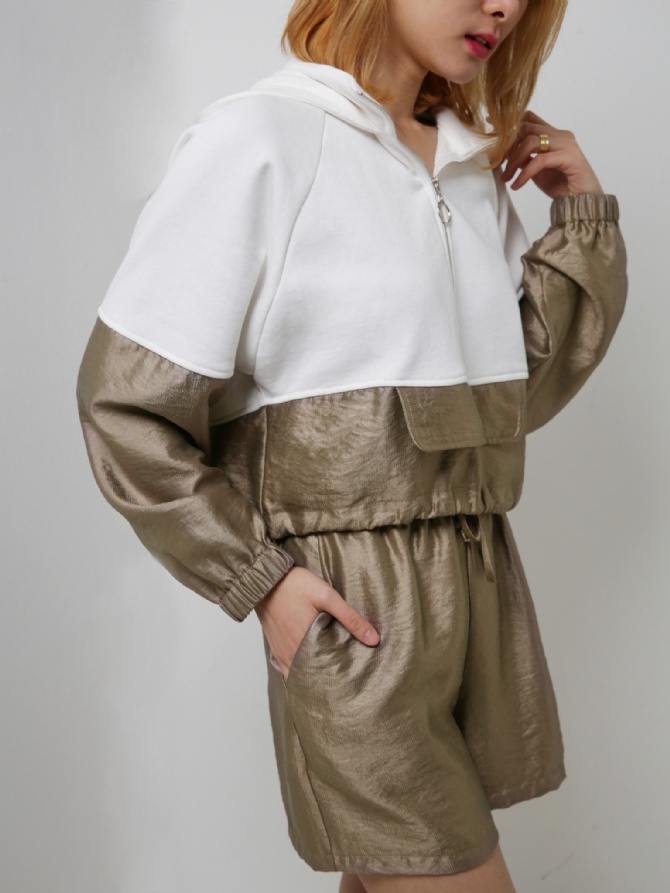 Front Zip With Cap Long Sleeve Top Ac3 07