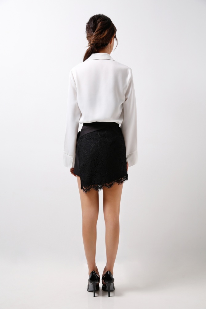 Mini Skirt Wrapped With Lace AC1-05