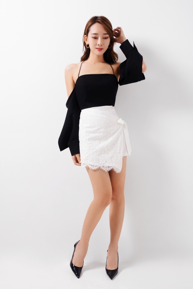 Mini Skirt Wrapped With Lace AC1-05