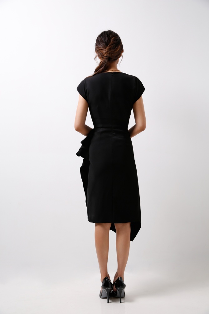 Dress With Draping Details