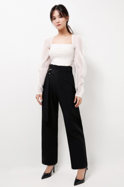 Structured Organza Sleeves With Knitted Base