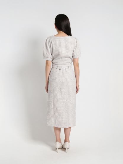 Front Decorative Button With Skirt Set 17126