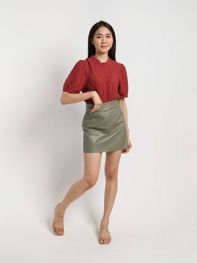 Pleated Short Sleeve Top 15526