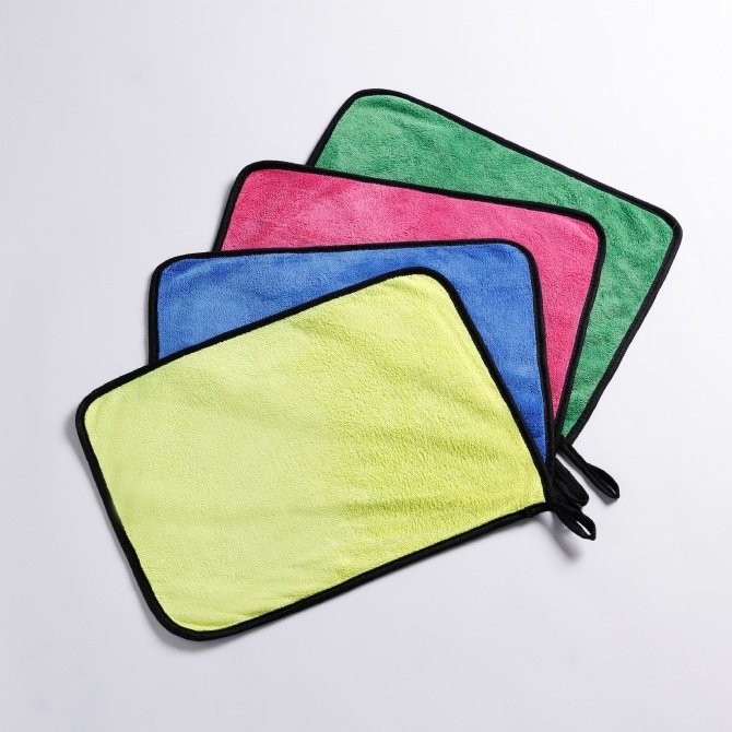 Towel VV1 (RANDOM COLOUR)