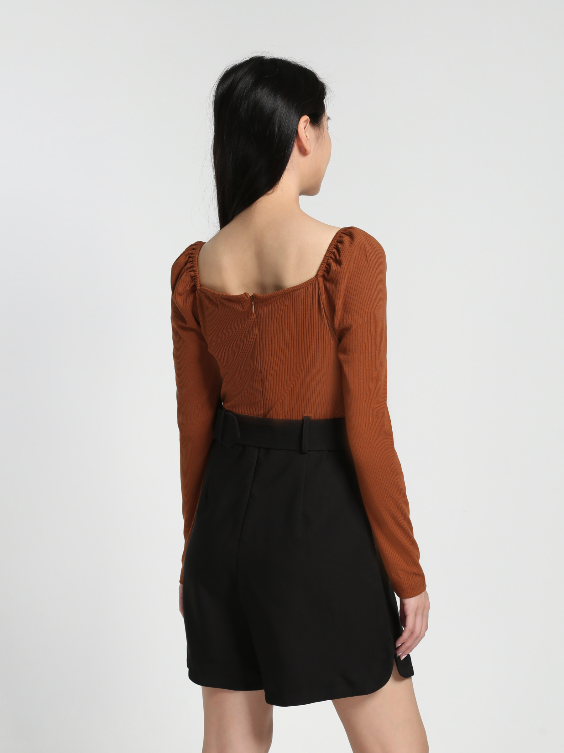 Two Tone Knitted Sweetheart Neckline With Decorative Gold Buckle With Belt Jumpsuit 23017