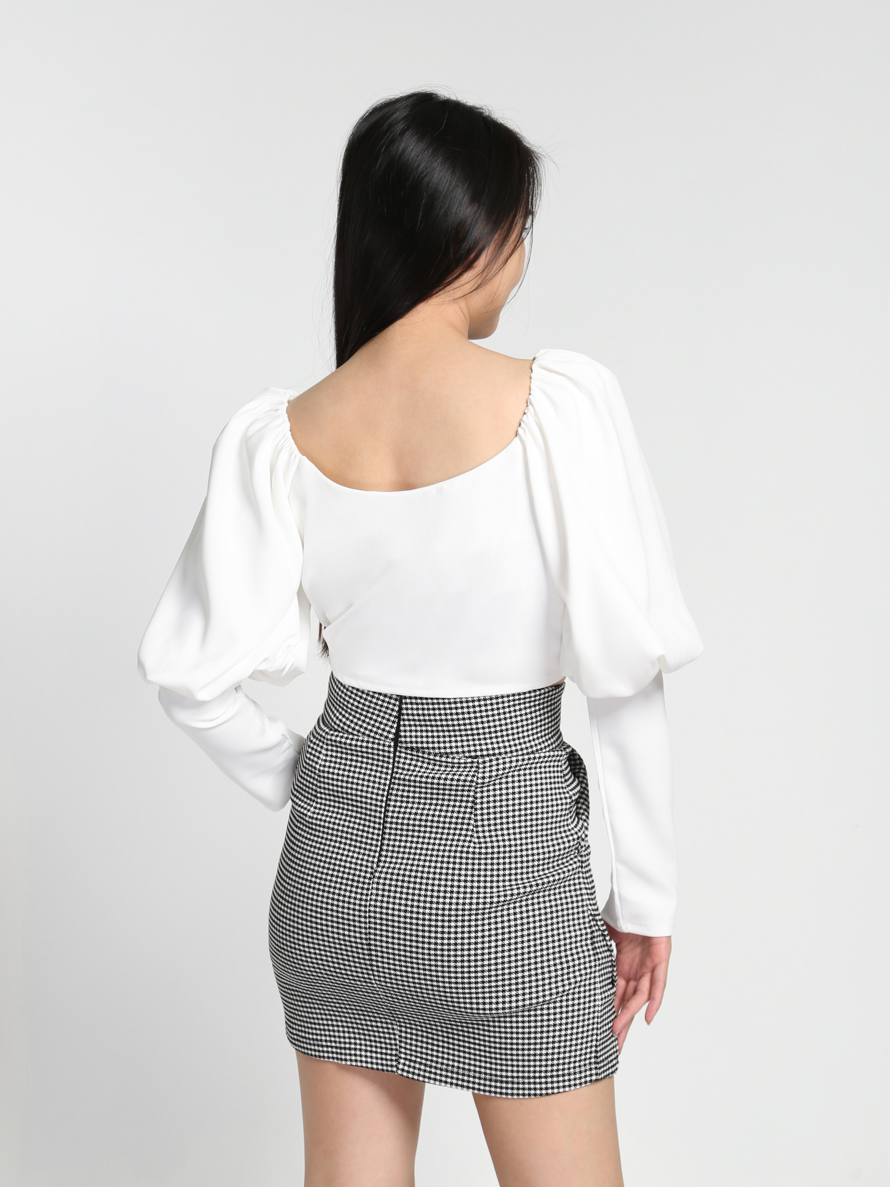 Puff Long Sleeve Front Zip Top 23099