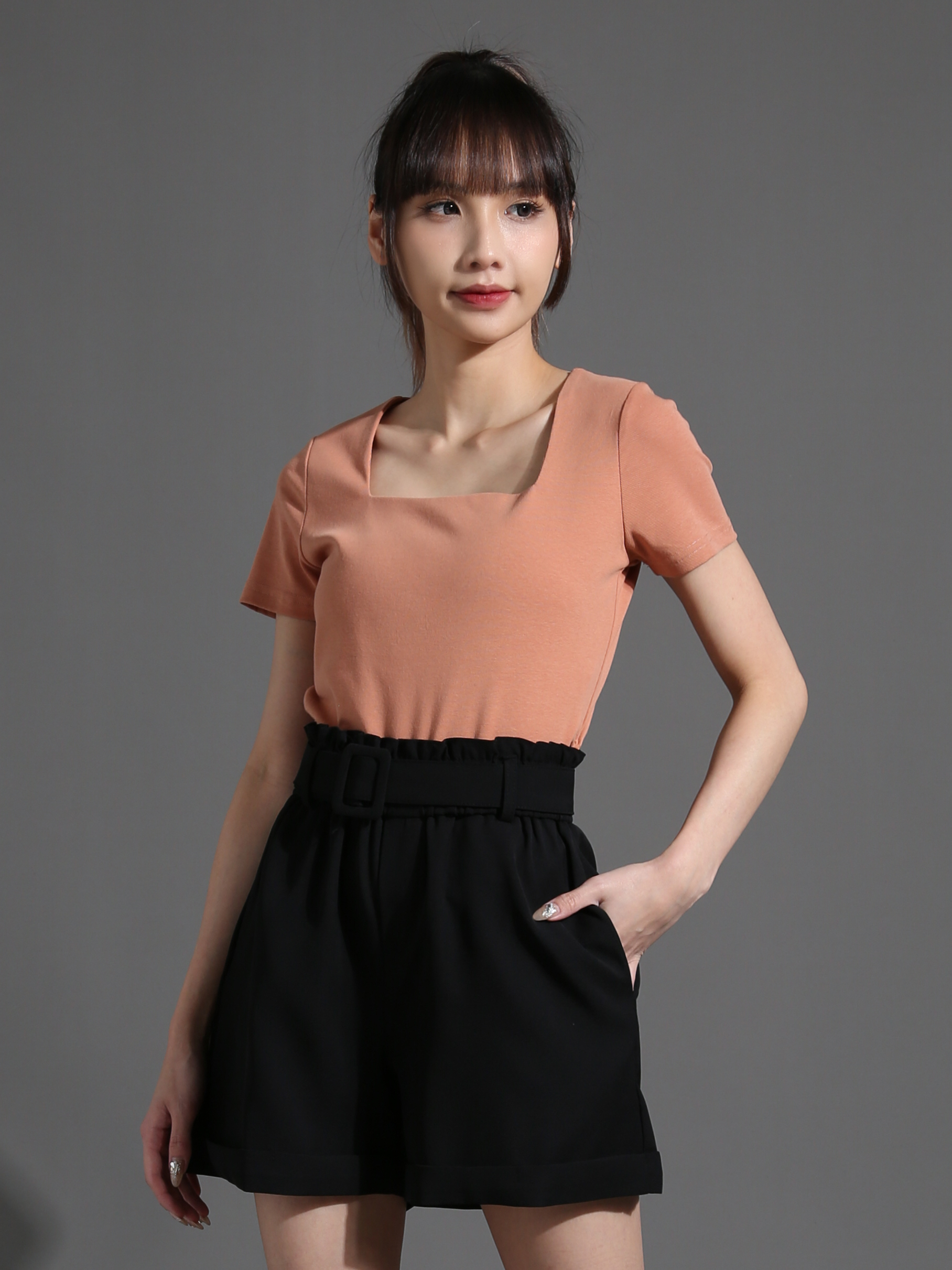 High Waist Waaist Stretchable Short Pants 26622