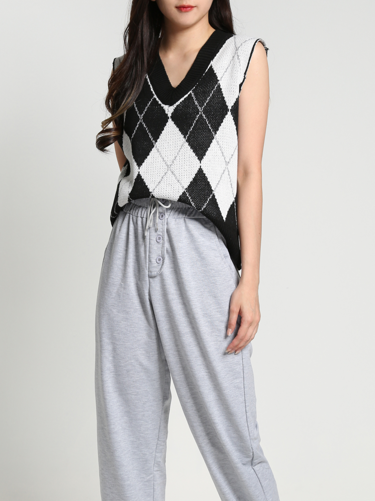 Sleeveless V Neck Top 26920