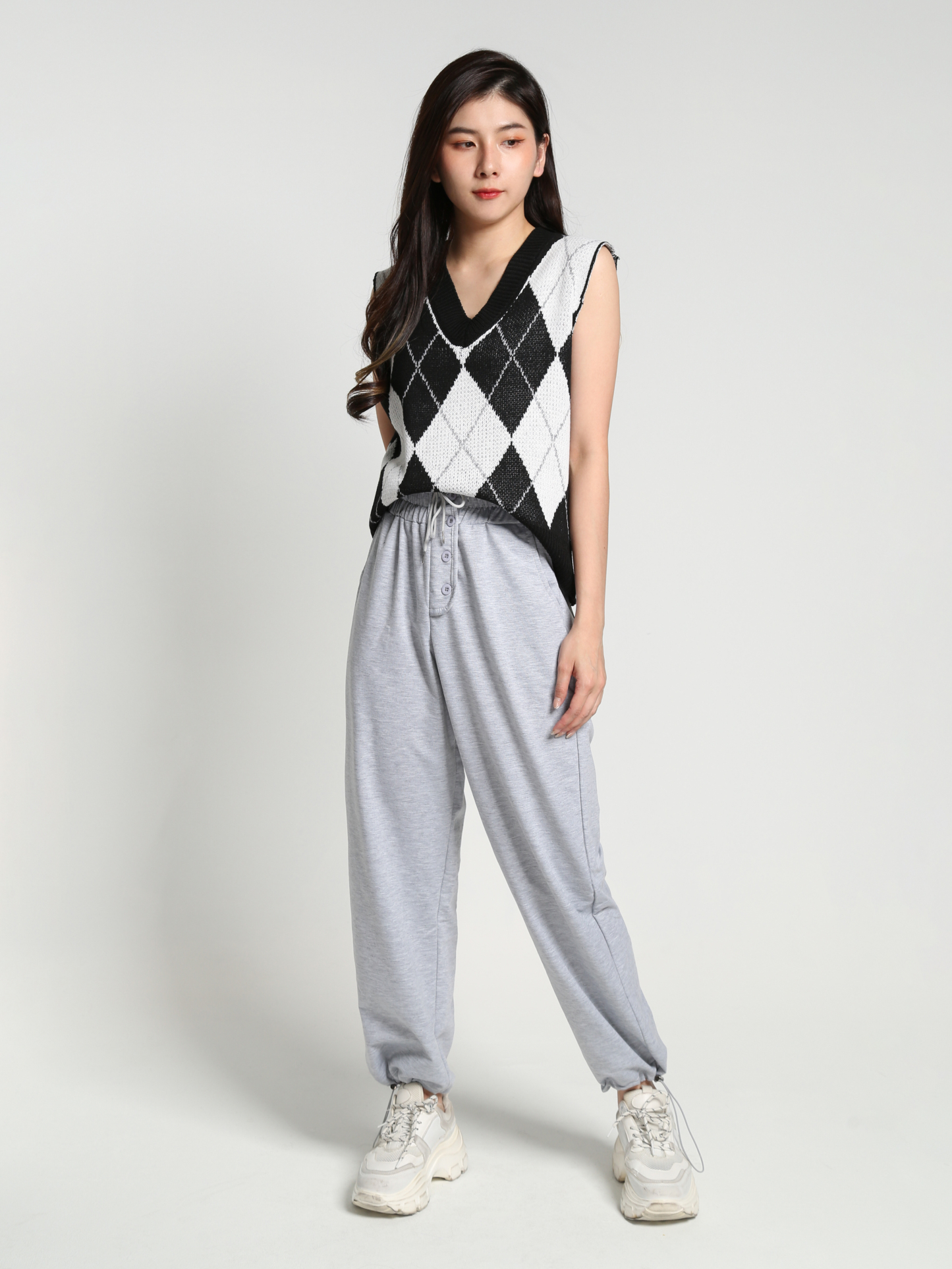 Sleeveless V Neck Top 26920