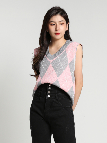 Sleeveless V Neck Top 26920