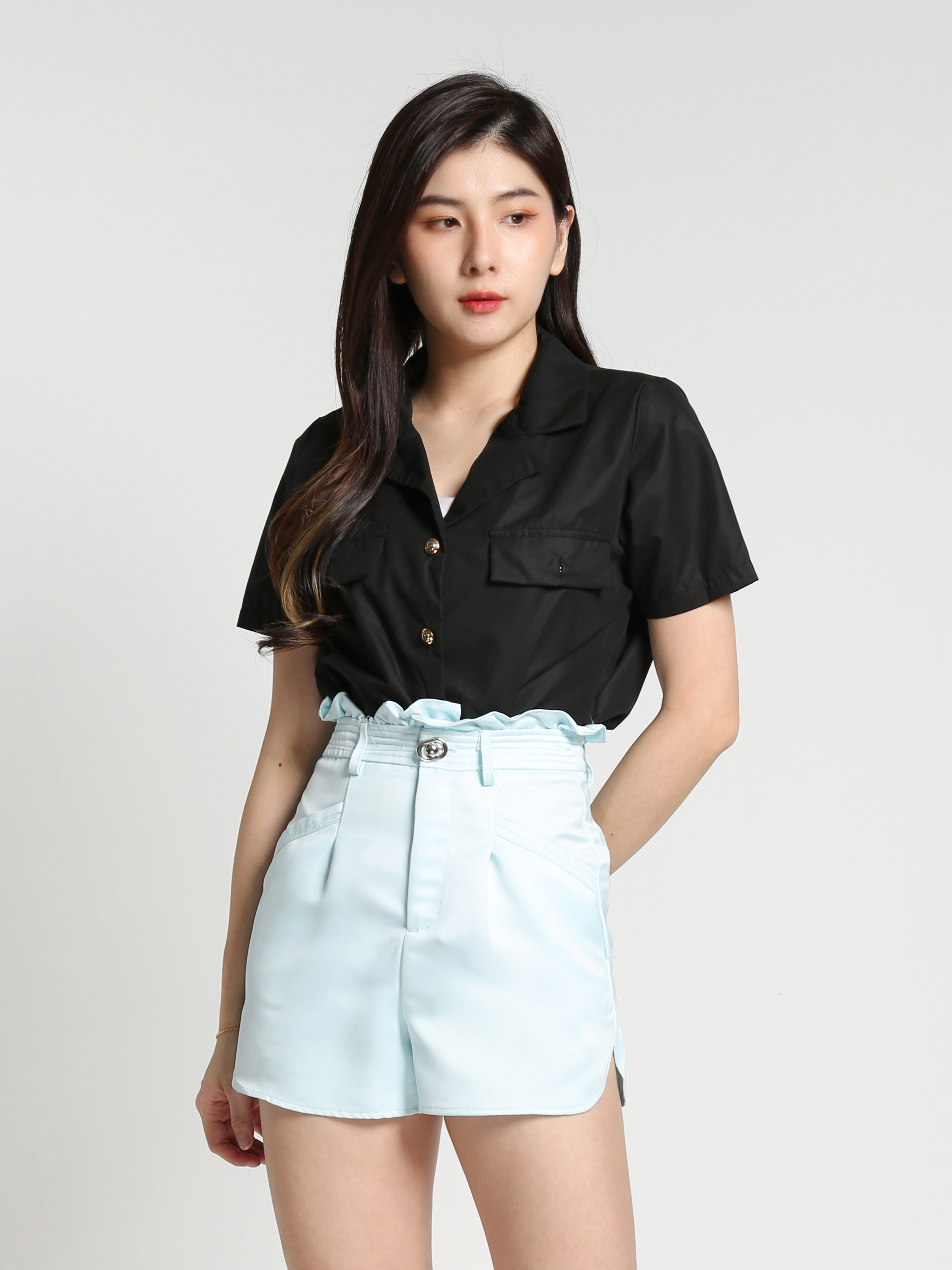 Pleated Front Button Short Pant 26906
