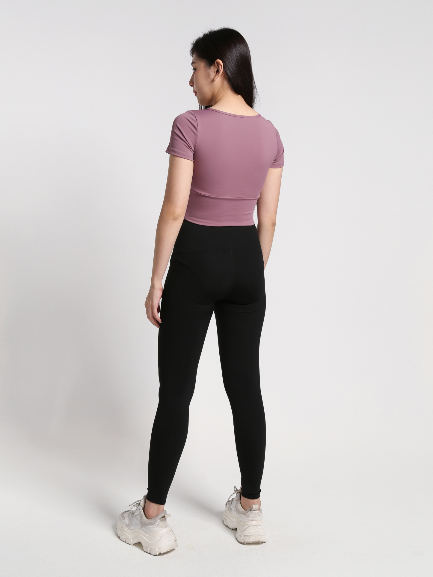 Sport Wear Crop Top 27051